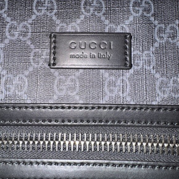 Gucci GG Supreme Coated Canvas Messenger Crossbody Bag - Picture 10 of 10